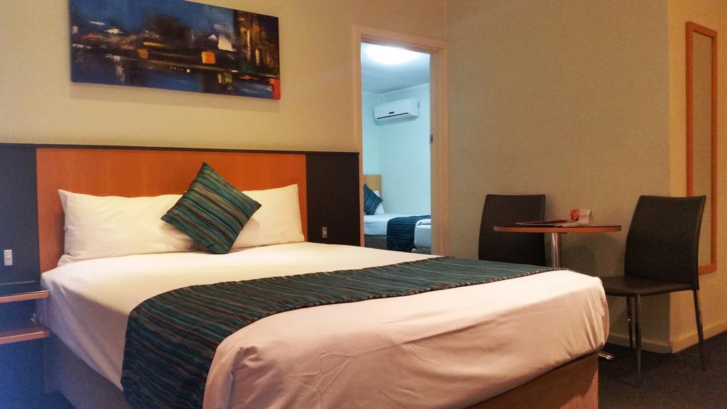 Comfort Inn Bel Eyre Perth Exterior photo